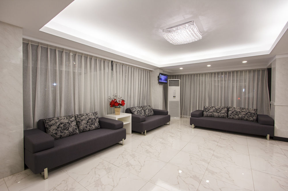 Hotel Esta Yangon Exteriör bild