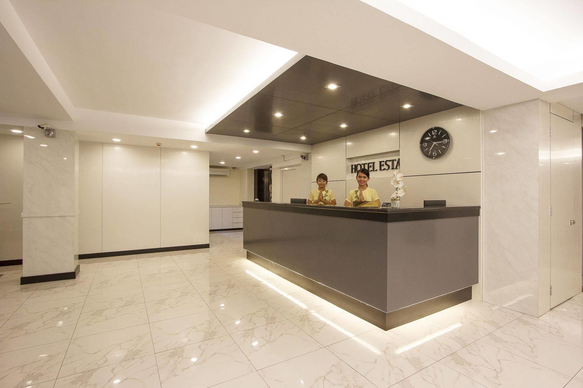Hotel Esta Yangon Exteriör bild